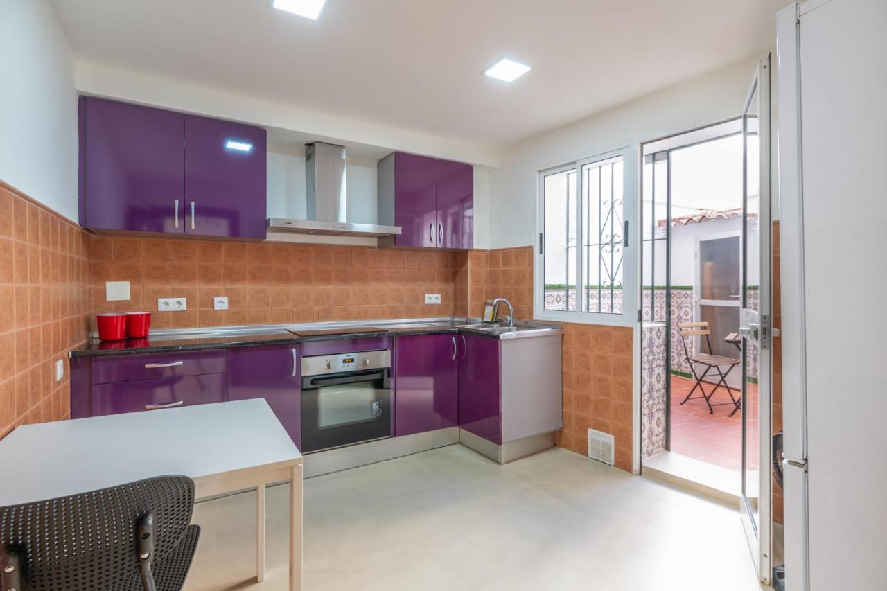 Amplio Apartamento Trinidad By Renthas Apartment Malaga Ngoại thất bức ảnh