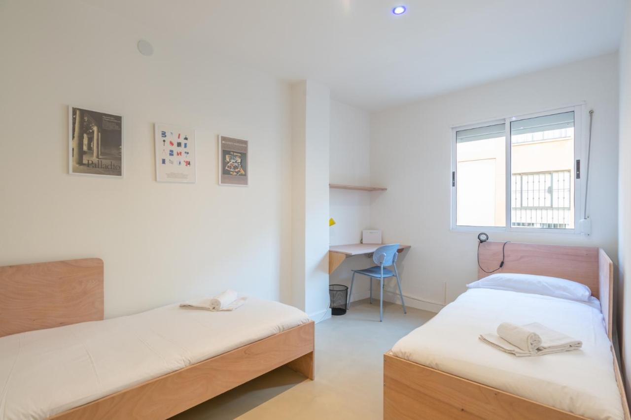 Amplio Apartamento Trinidad By Renthas Apartment Malaga Ngoại thất bức ảnh